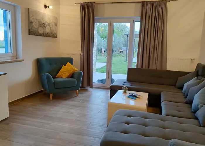Villa 2 By Guide